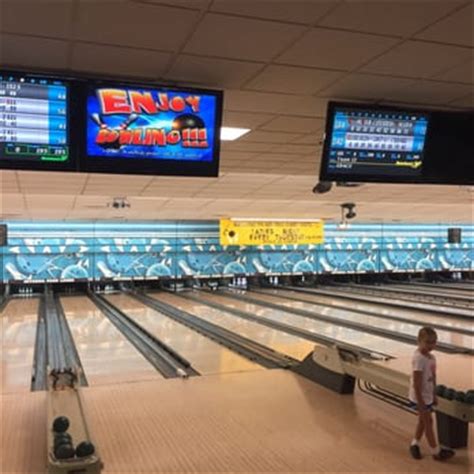 Severna park bowling - PURA VIDA 569 Benfield Rd. Severna Park, MD 21146 (410) 432-4299